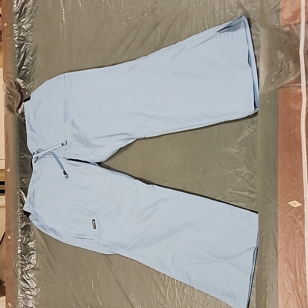 Grey's Anatomy Scrub bottoms 5x baby blue new without tags
